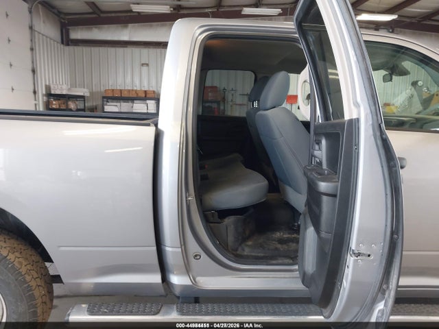 Продаж на аукціоні авто 2019 Ram 1500 Classic Tradesman  4x4 6'4 Box, vin: 1C6RR7FG1KS614161, номер лоту: 44984451