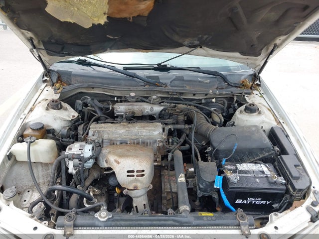 2001 Toyota Camry Le მანქანა იყიდება აუქციონზე, vin: JT2BG22K710572935, აუქციონის ნომერი: 44984456