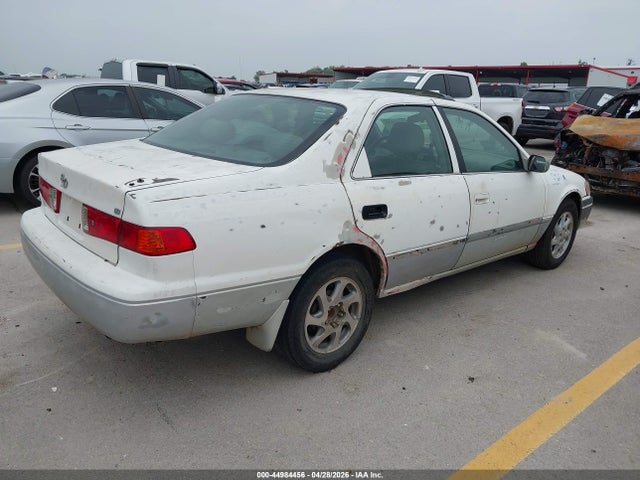 2001 Toyota Camry Le მანქანა იყიდება აუქციონზე, vin: JT2BG22K710572935, აუქციონის ნომერი: 44984456