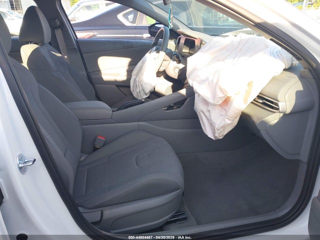 2026 Hyundai Elantra Se მანქანა იყიდება აუქციონზე, vin: KMHLL4DG7TU201339, აუქციონის ნომერი: 44984467