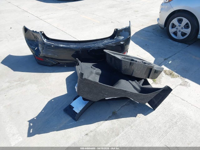 44984489 :رقم المزاد ، 19UDE2F36JA001361 vin ، 2018 Acura Ilx Acurawatch Plus Package مزاد بيع