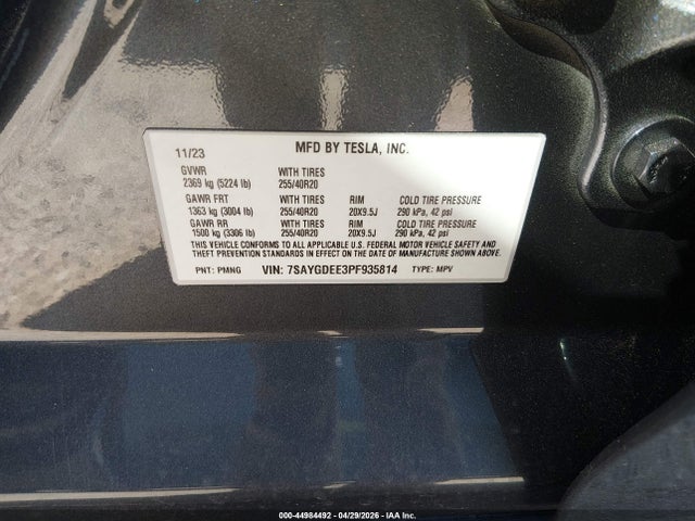 2023 Tesla Model Y Awd/long Range Dual Motor All-wheel Drive მანქანა იყიდება აუქციონზე, vin: 7SAYGDEE3PF935814, აუქციონის ნომერი: 44984492