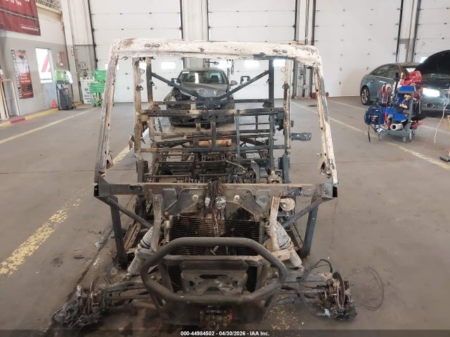 Can-Am Defender Max 2022 3JBUUAX42NK010472 Image 5