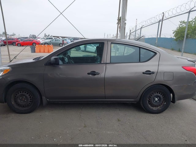 3N1CN7AP4EL851606 Nissan Versa 1.6 S+