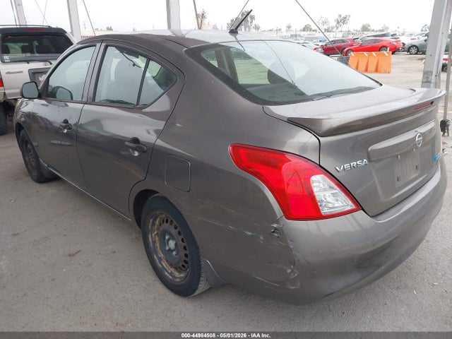3N1CN7AP4EL851606 Nissan Versa 1.6 S+