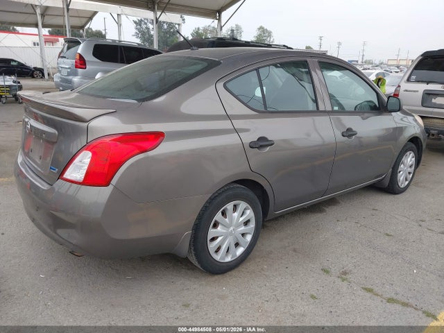 3N1CN7AP4EL851606 Nissan Versa 1.6 S+