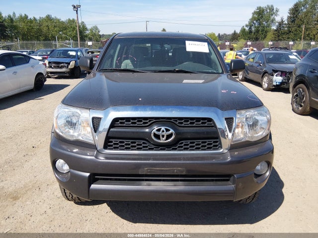 2011 Toyota Tacoma Base V6 მანქანა იყიდება აუქციონზე, vin: 3TMMU4FN5BM027582, აუქციონის ნომერი: 44984524