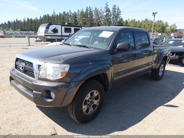 2011 Toyota Tacoma Base V6 მანქანა იყიდება აუქციონზე, vin: 3TMMU4FN5BM027582, აუქციონის ნომერი: 44984524