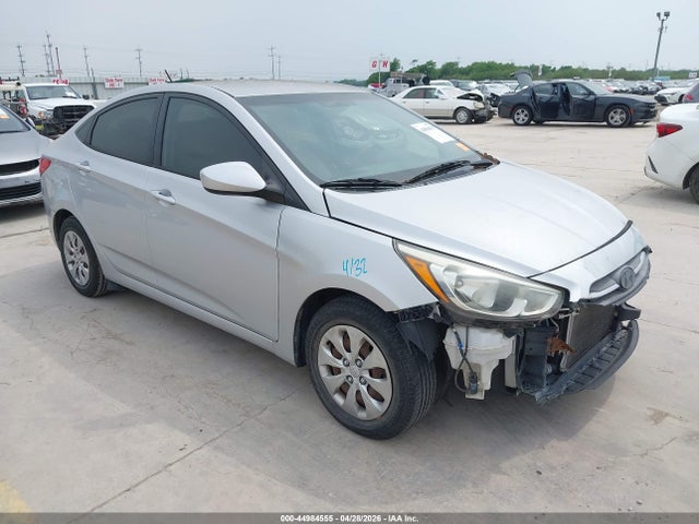Hyundai ACCENT SE 2016 KMHCT4AE1GU011805 головне зображення