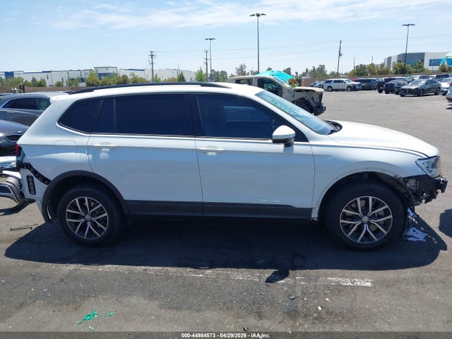 Продажа на аукционе авто 2021 Volkswagen Tiguan 2.0t S, vin: 3VV0B7AX5MM137387, номер лота: 44984573
