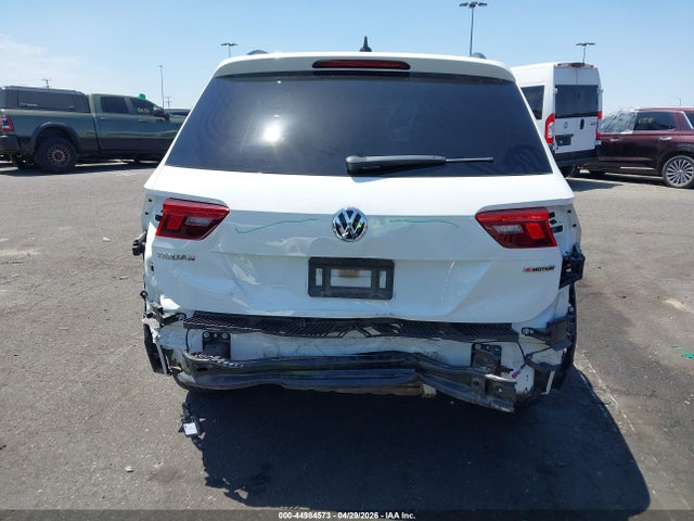 Продажа на аукционе авто 2021 Volkswagen Tiguan 2.0t S, vin: 3VV0B7AX5MM137387, номер лота: 44984573