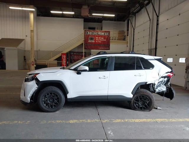 Toyota Rav4 Xle 2024 2T3P1RFVXRC470131 Image 14