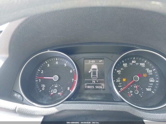 1VWAT7A32GC038090 Volkswagen Passat 1.8t S