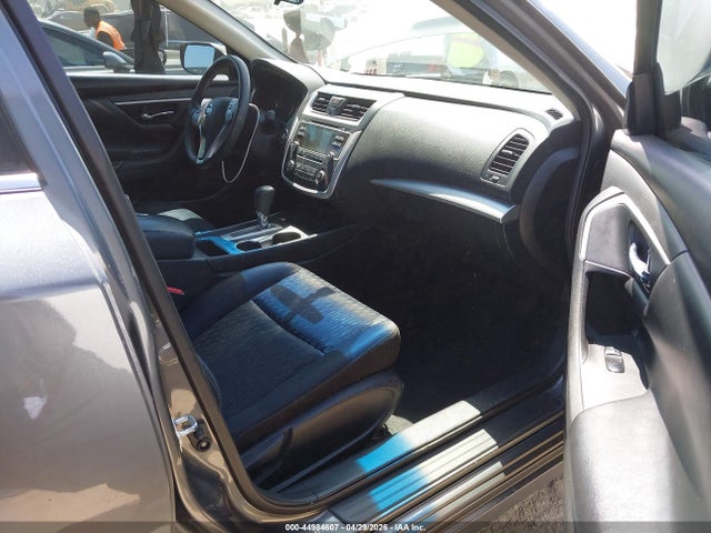 44984607 :رقم المزاد ، 1N4AL3AP9GN342929 vin ، 2016 Nissan Altima 2.5/2.5 S/2.5 Sl/2.5 Sr/2.5 Sv مزاد بيع