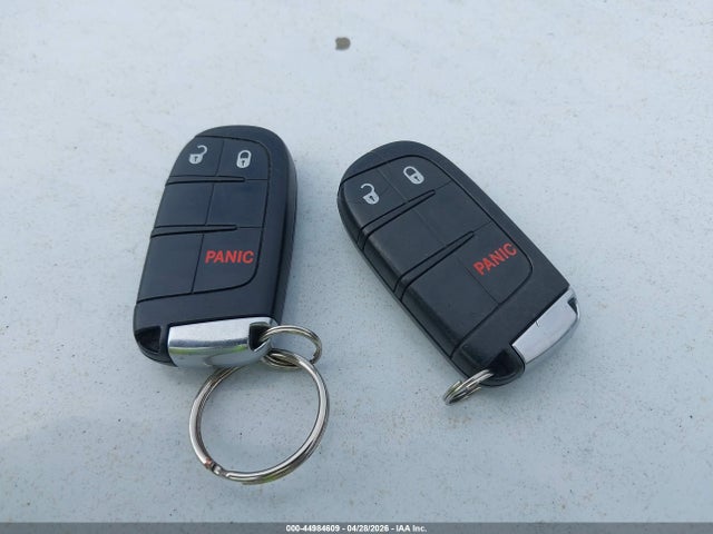 44984609 :رقم المزاد ، 1C4RJFAG7GC498337 vin ، 2016 Jeep Grand Cherokee Laredo مزاد بيع