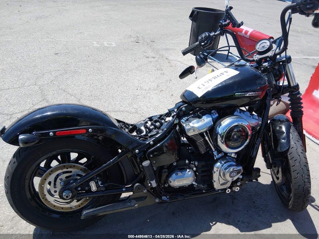 1HD1YJ922SB041405 Harley-Davidson FXBB