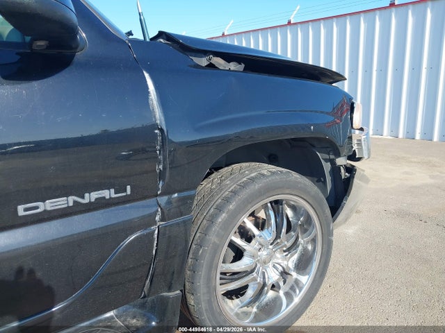 44984618 :رقم المزاد ، 1GKEK63U06J142602 vin ، 2006 Gmc Yukon Denali مزاد بيع