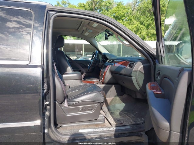 44984620 :رقم المزاد ، 1GNFK36319R209092 vin ، 2009 Chevrolet Suburban 1500 Ltz مزاد بيع