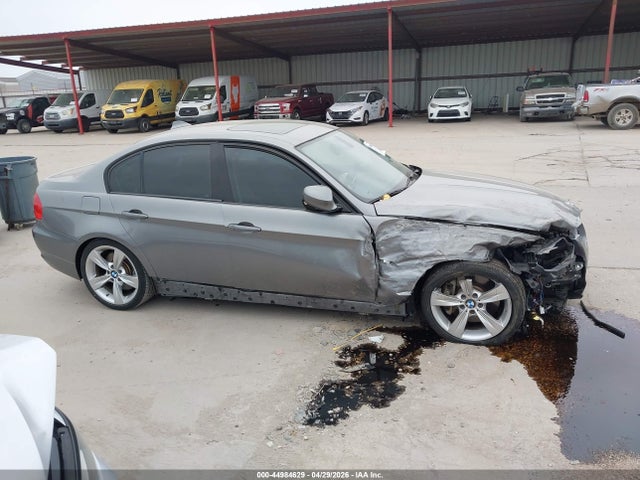 2011 Bmw 335i მანქანა იყიდება აუქციონზე, vin: WBAPM5G50BNM68976, აუქციონის ნომერი: 44984629