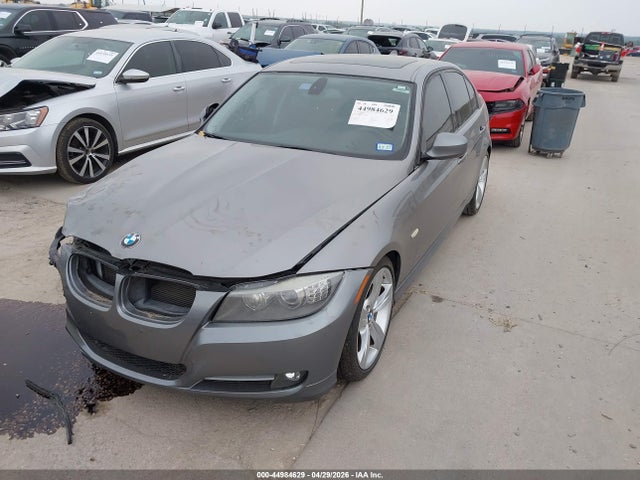 2011 Bmw 335i მანქანა იყიდება აუქციონზე, vin: WBAPM5G50BNM68976, აუქციონის ნომერი: 44984629