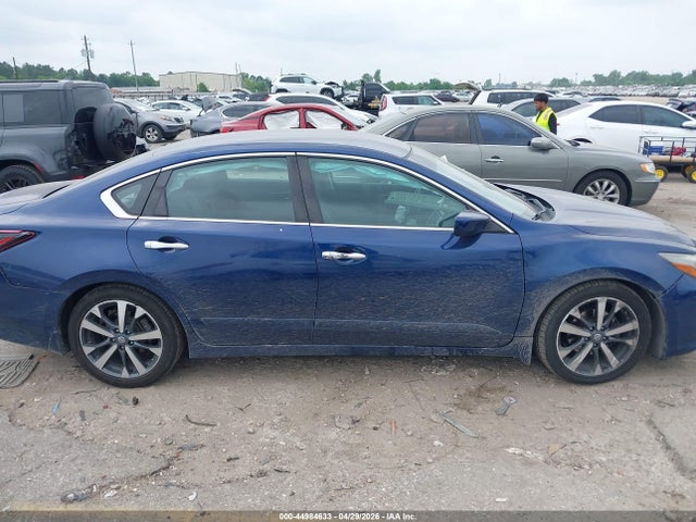 Продаж на аукціоні авто 2017 Nissan Altima 2.5 Sr, vin: 1N4AL3AP5HC490959, номер лоту: 44984633