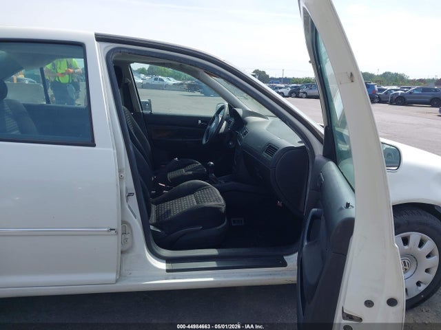 Продажа на аукционе авто 2004 Volkswagen Jetta Gl, vin: 3VWRK69M14M035205, номер лота: 44984663