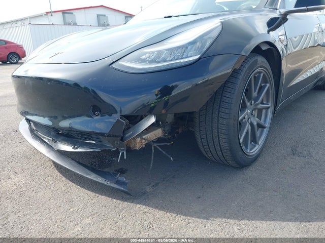 Tesla Model 3 Long Range/performance 2018 5YJ3E1EB4JF144264 Image 19