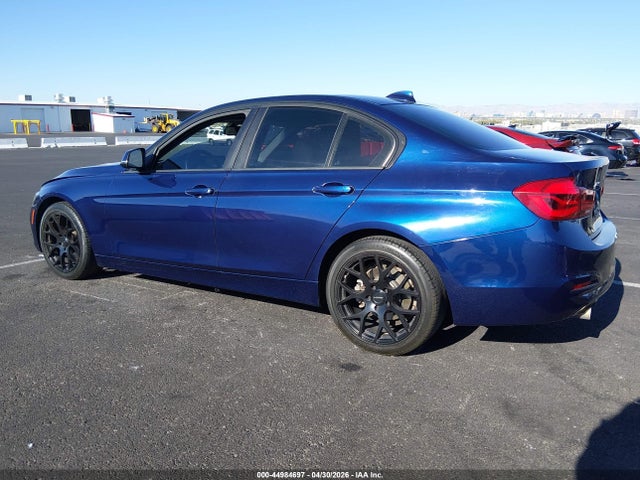 2018 Bmw 320i Xdrive მანქანა იყიდება აუქციონზე, vin: WBA8A3C51JA488411, აუქციონის ნომერი: 44984697
