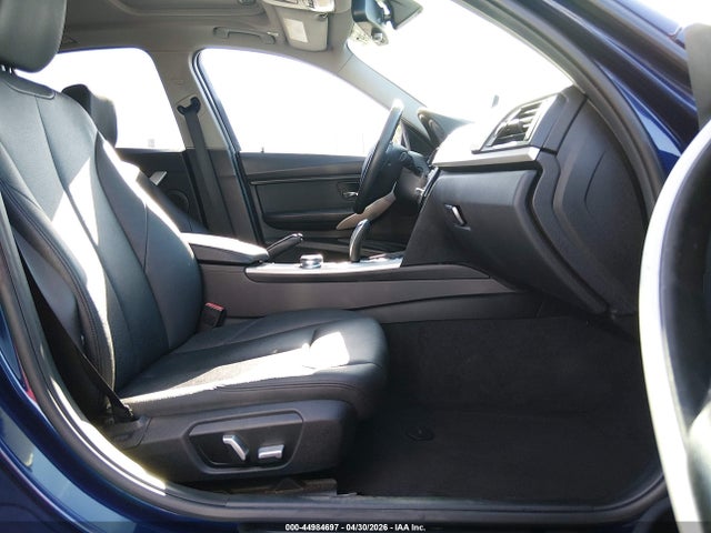 2018 Bmw 320i Xdrive მანქანა იყიდება აუქციონზე, vin: WBA8A3C51JA488411, აუქციონის ნომერი: 44984697