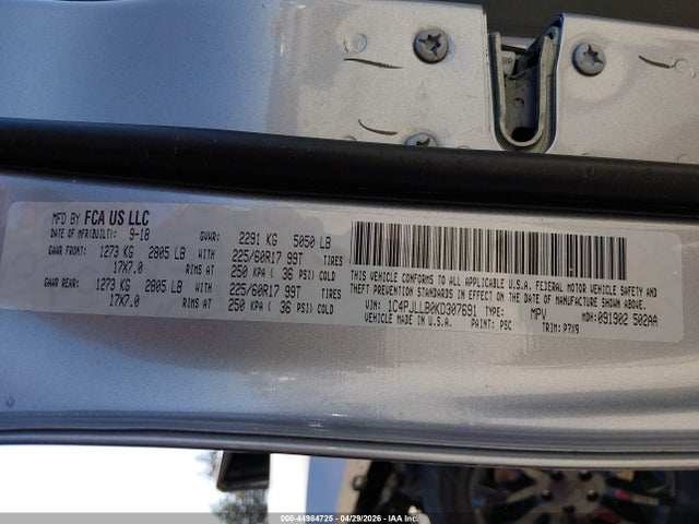 44984725 :رقم المزاد ، 1C4PJLLB0KD307691 vin ، 2019 Jeep Cherokee Latitude Plus Fwd مزاد بيع