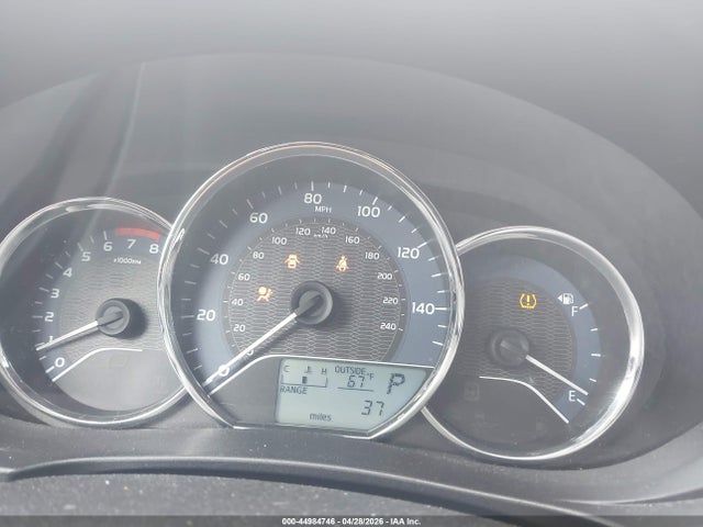 2015 Toyota Corolla L მანქანა იყიდება აუქციონზე, vin: 2T1BURHE5FC368285, აუქციონის ნომერი: 44984746