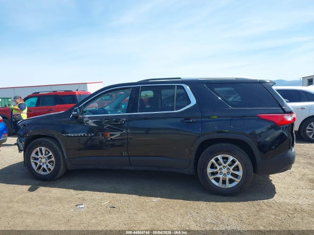1GNEVGKW2JJ259321 Chevrolet Traverse Lt Cloth
