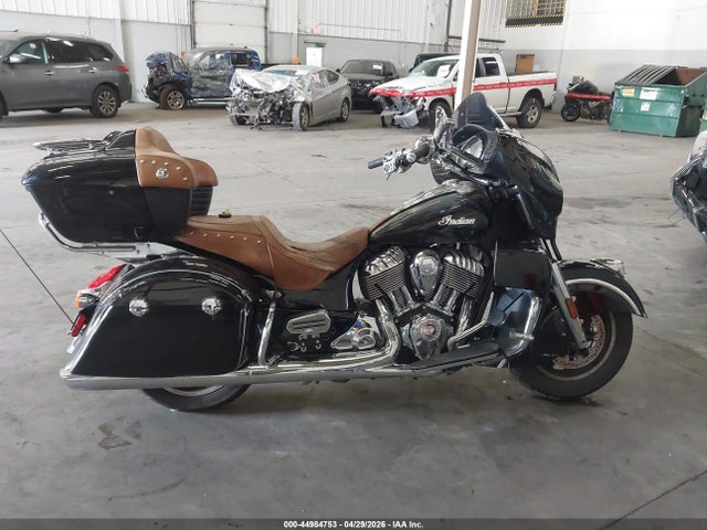 INDIAN MOTORCYCLE CO. Roadmaster 2015 56KTRAAA8F3329045 Image 13