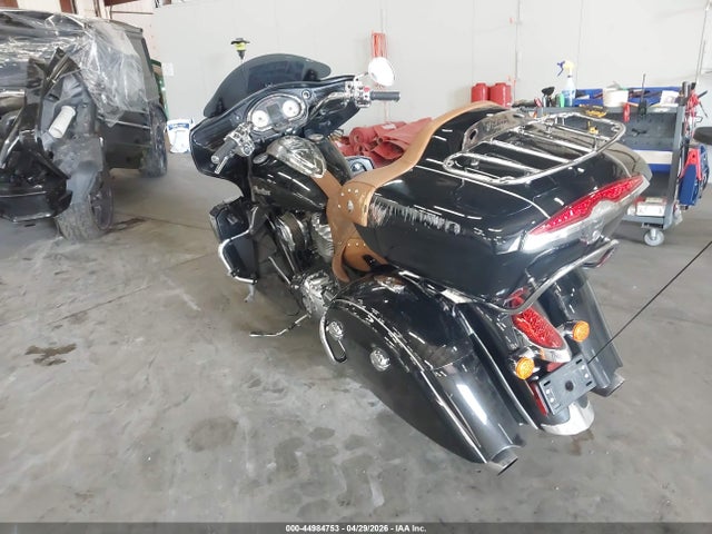 INDIAN MOTORCYCLE CO. Roadmaster 2015 56KTRAAA8F3329045 Image 3