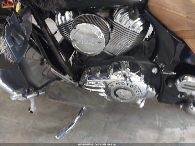 INDIAN MOTORCYCLE CO. Roadmaster 2015 56KTRAAA8F3329045 Image 9