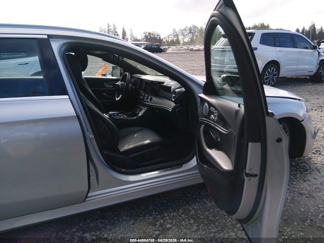 WDDZH6GB9HA152672 Mercedes-Benz E 400 4matic