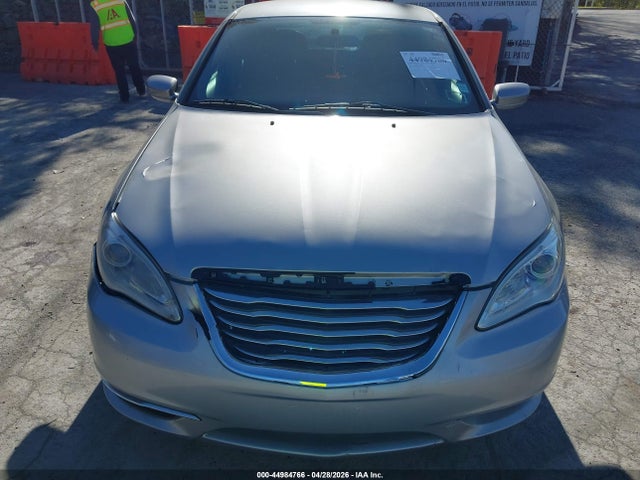 Продаж на аукціоні авто 2014 Chrysler 200 Touring, vin: 1C3CCBBG5EN114472, номер лоту: 44984766