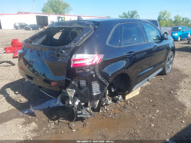 44984772 :رقم المزاد ، 2FMPK4AP7PBA59692 vin ، 2023 Ford Edge St مزاد بيع