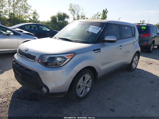 44984785 :رقم المزاد ، KNDJN2A22F7817116 vin ، 2015 Kia Soul مزاد بيع