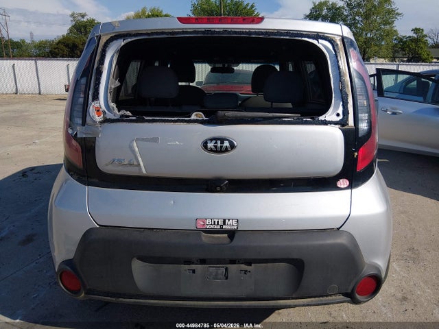 44984785 :رقم المزاد ، KNDJN2A22F7817116 vin ، 2015 Kia Soul مزاد بيع