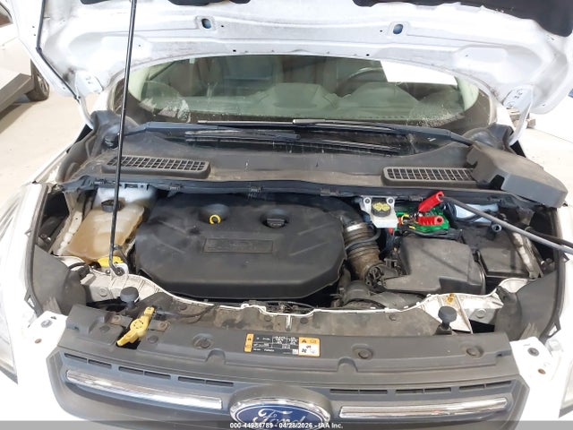 2016 Ford Escape Se მანქანა იყიდება აუქციონზე, vin: 1FMCU9G98GUC17577, აუქციონის ნომერი: 44984789