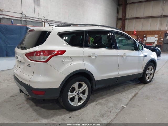 2016 Ford Escape Se მანქანა იყიდება აუქციონზე, vin: 1FMCU9G98GUC17577, აუქციონის ნომერი: 44984789