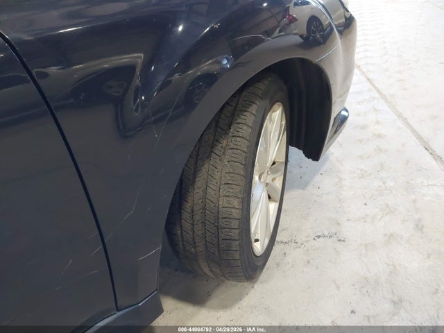 2014 Subaru Legacy 2.5i მანქანა იყიდება აუქციონზე, vin: 4S3BMBA61E3026379, აუქციონის ნომერი: 44984792