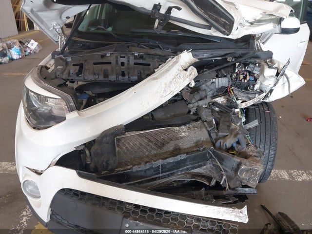 KNDJP3A51J7529669 KIA SOUL +