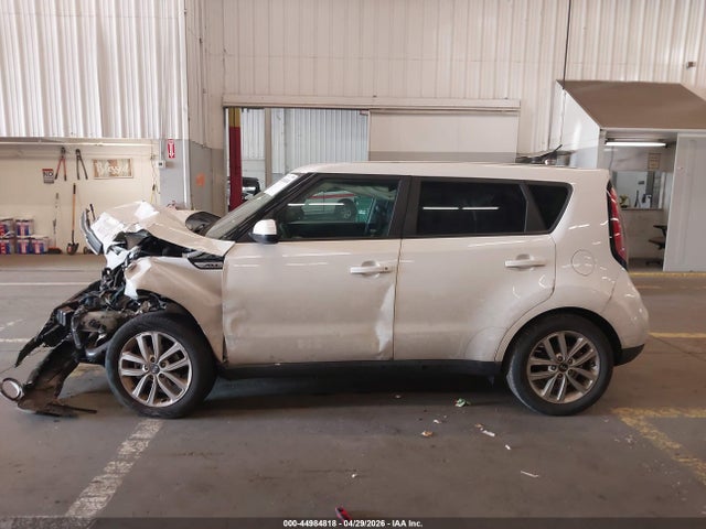 KNDJP3A51J7529669 KIA SOUL +