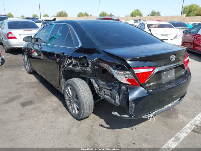 4T1BF1FK1FU944425 Toyota CAMRY SE