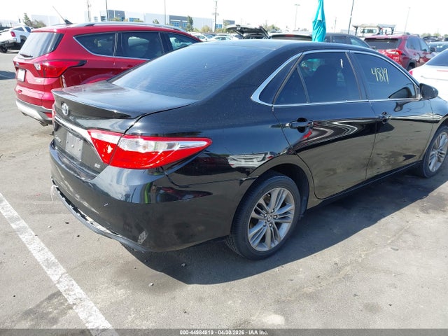 4T1BF1FK1FU944425 Toyota CAMRY SE