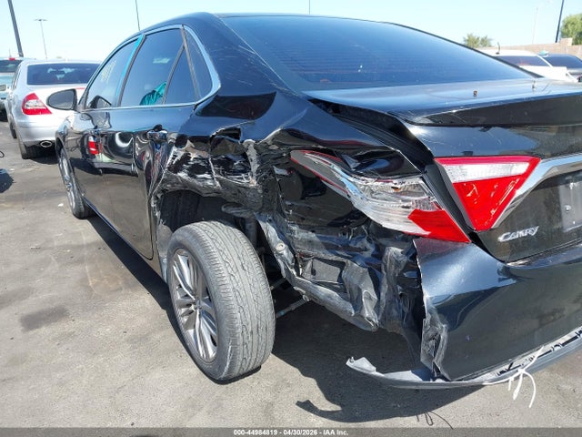 4T1BF1FK1FU944425 Toyota CAMRY SE