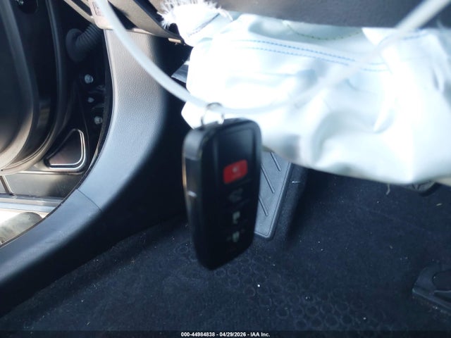JTMD6RFV3SD160814 Toyota Rav4 Hybrid Limited