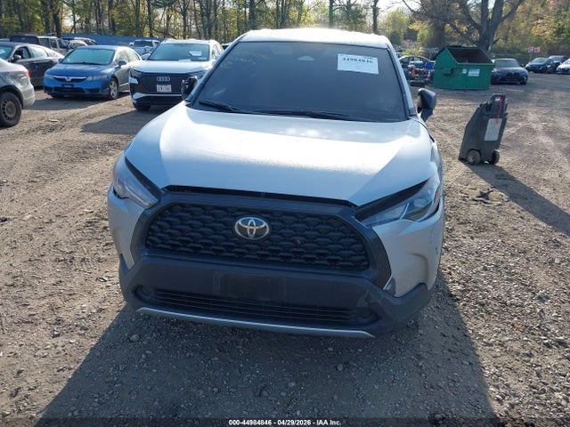 44984846 :رقم المزاد ، 7MUAAABG9RV116184 vin ، 2024 Toyota Corolla Cross L مزاد بيع